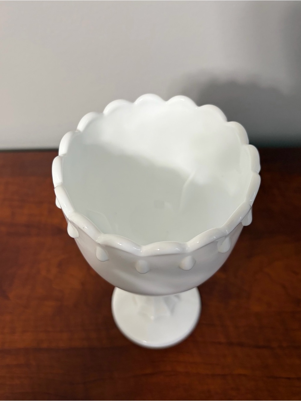 White Scalloped Milk Glass Goblet Vase - Picture 2 of 6